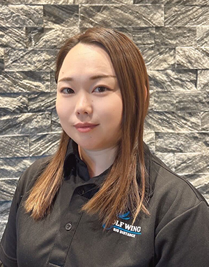 安東 茉優コーチ